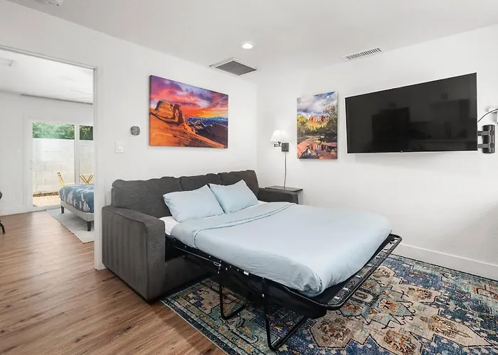 Barrel Retreat In The Heart Of Downtown Apartment Phoenix